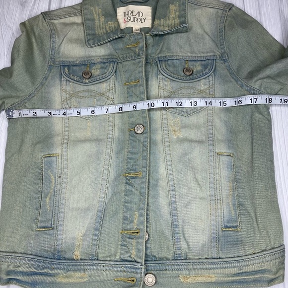 Thread & Supply distressed‎ jean jacket - Picture 6 of 9